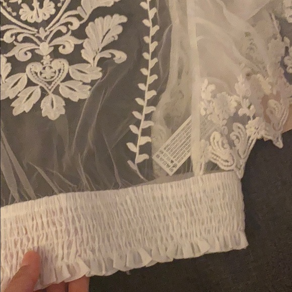 Lace top NEW - Picture 2 of 3